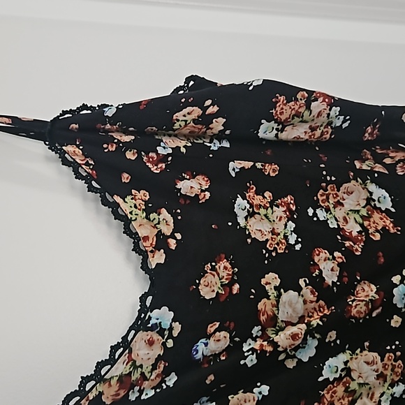 Floral Mini Dress - Picture 3 of 7